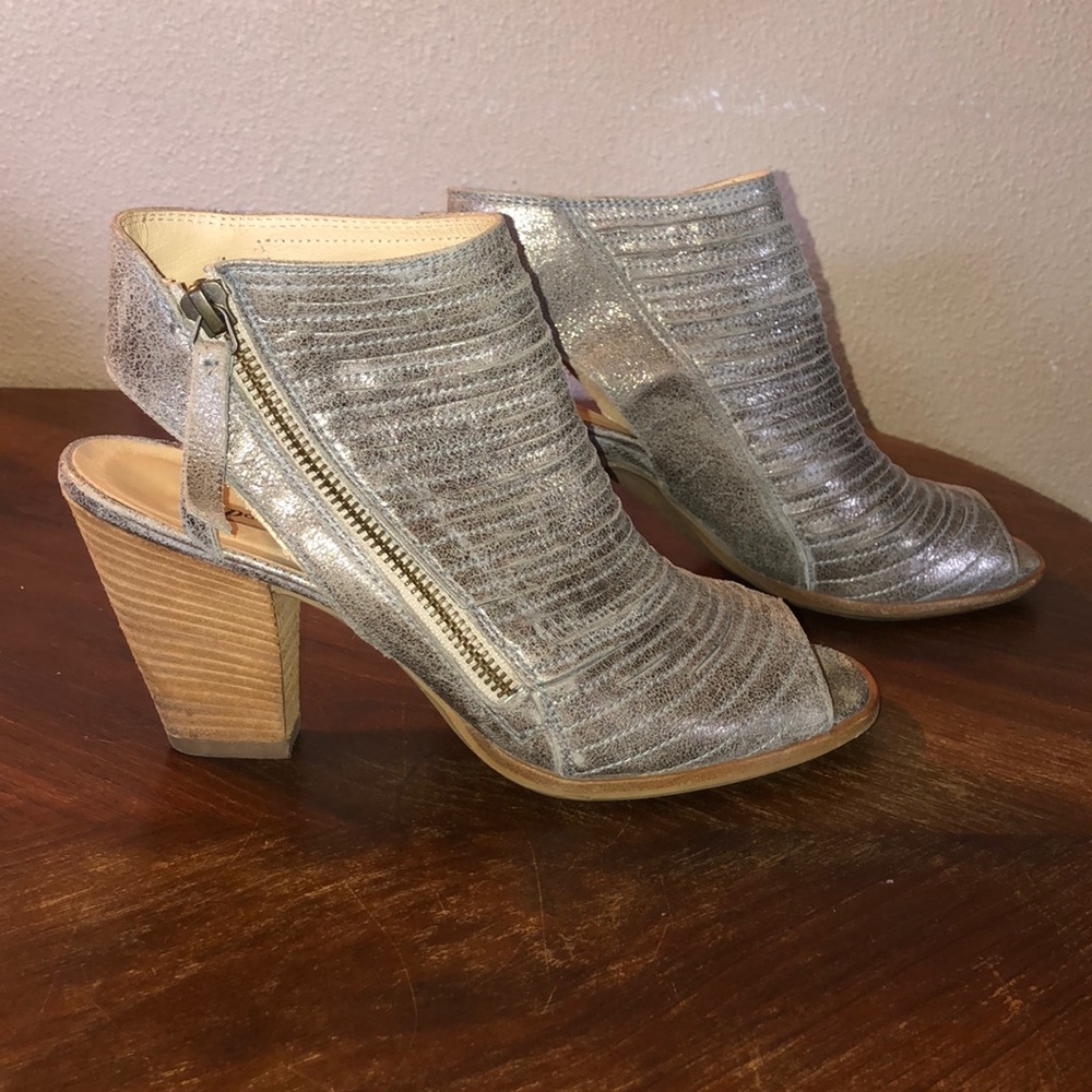 Paul Green Cayanne Metallic Peep Toe Booties Heels
